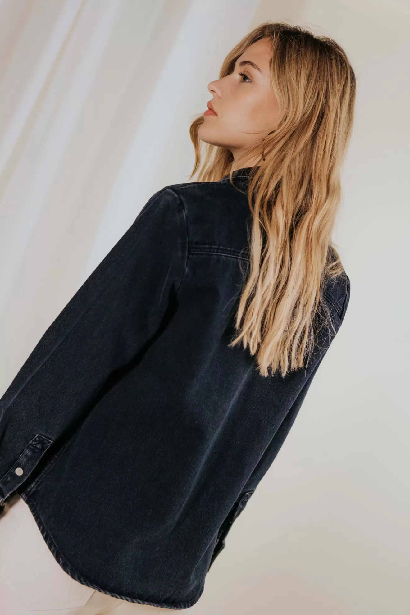 chemise_roxane_black_stone_4.webp Best Sale Orta Chemise Roxane black stone blackstone