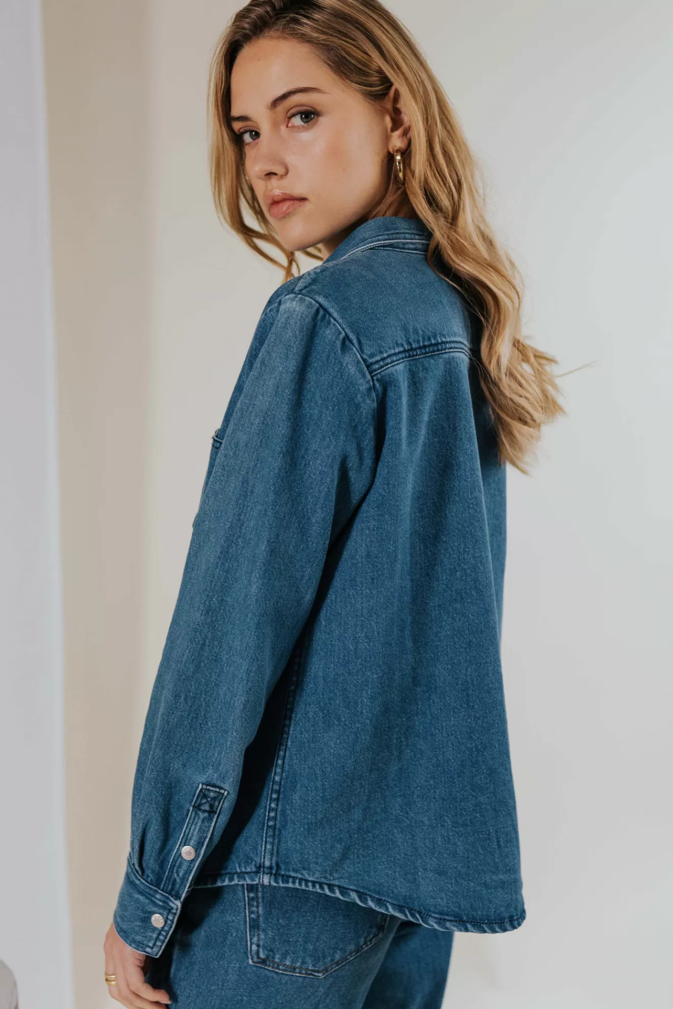 chemise_roxane_bleue_5.webp Cheap Orta Chemise Roxane bleue bleumoyen