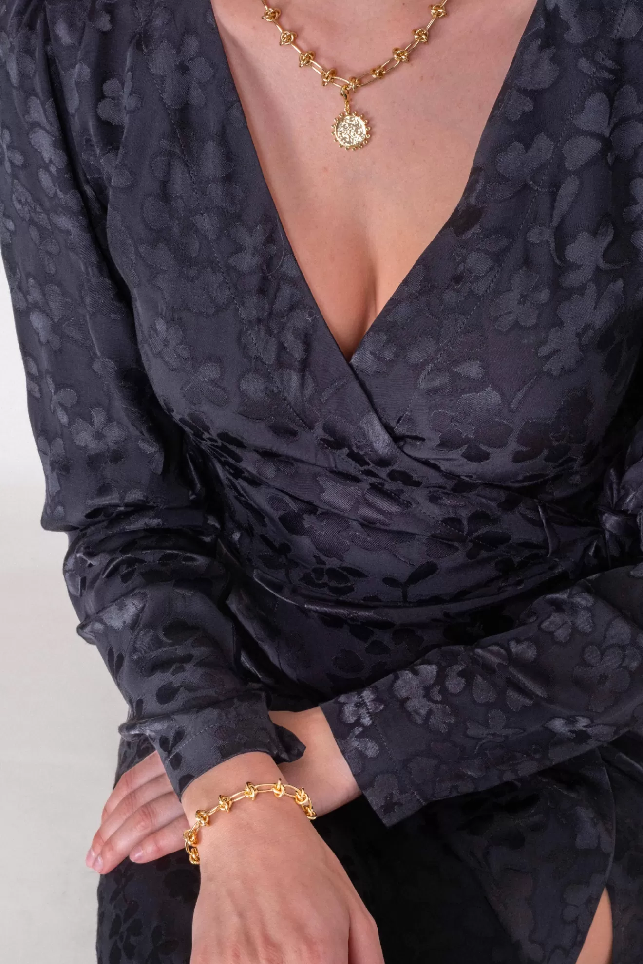 collier_hestia_dor_7.webp Best Sale Orta Collier Hestia doré