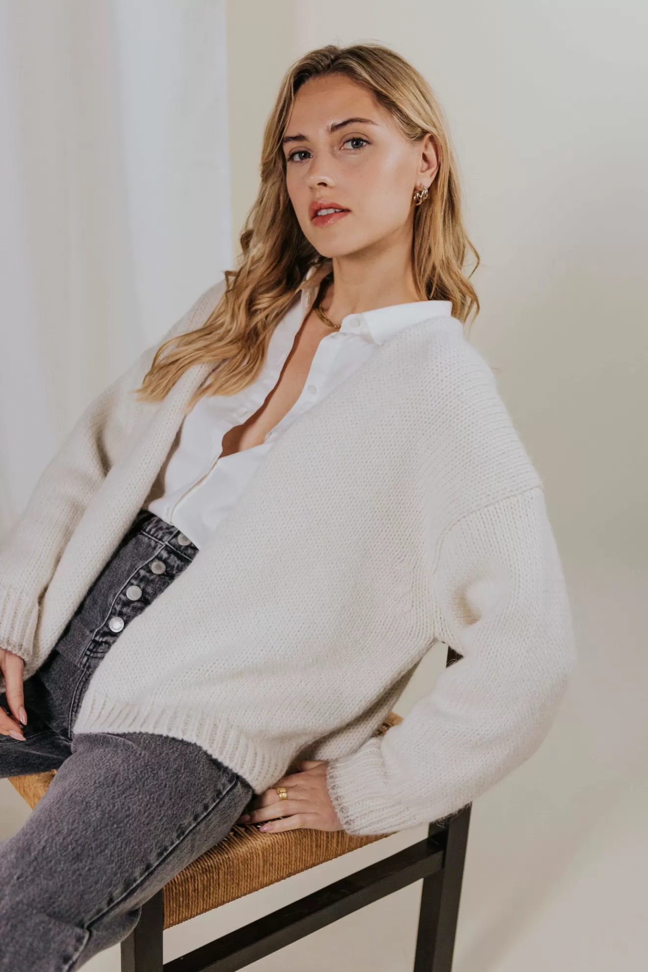 gilet_axelle_cru_4.webp Shop Orta Gilet Axelle écru