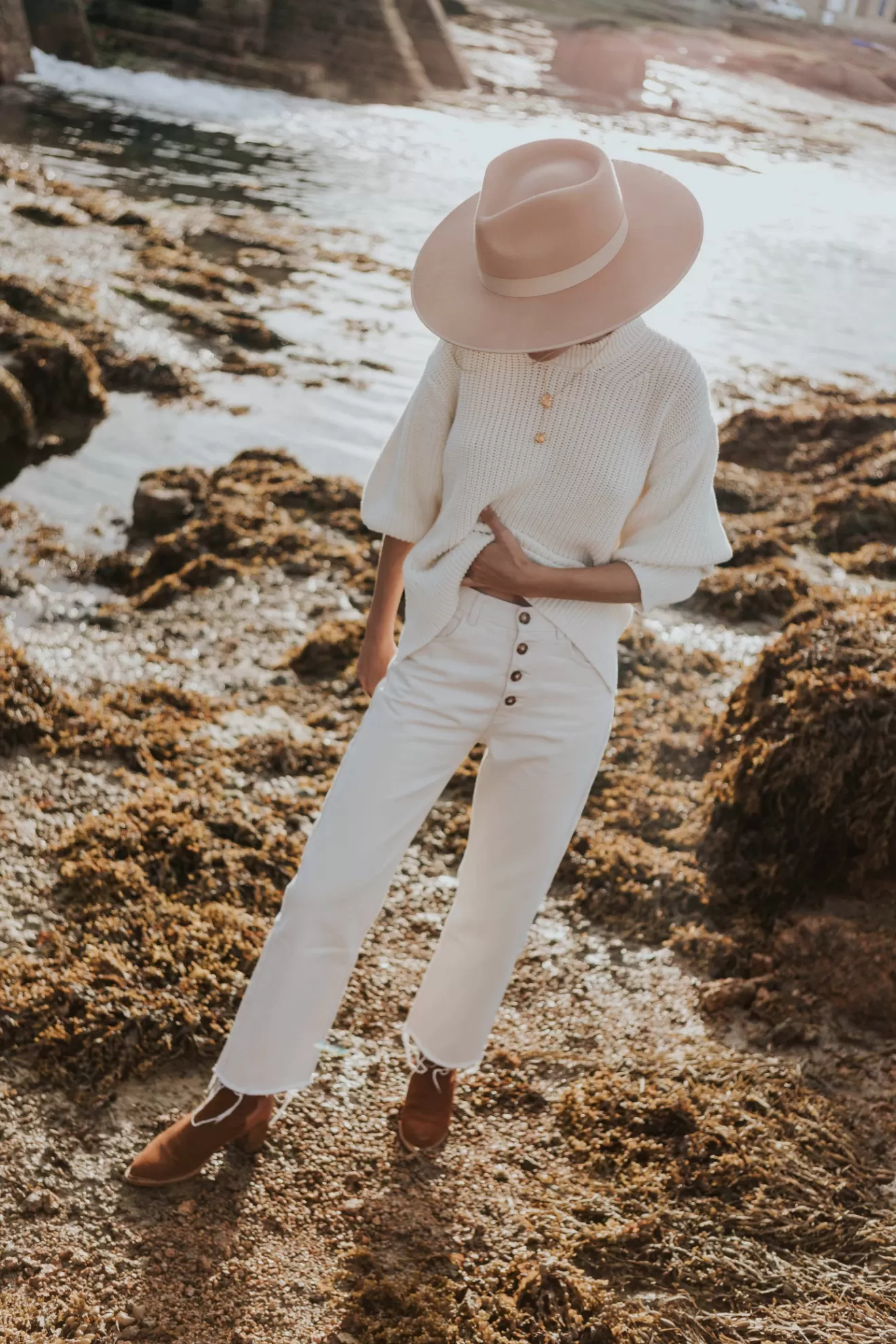 jeans_jude_cru__bouton_brun_2.webp Outlet Orta Jeans Jude écru - Bouton brun