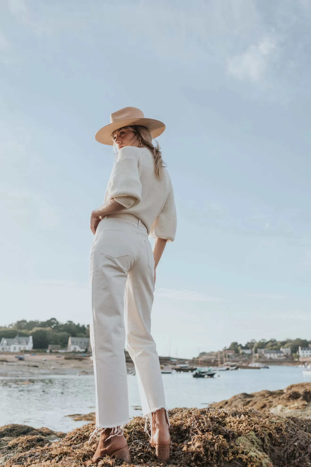 jeans_jude_cru__bouton_brun_4.webp Outlet Orta Jeans Jude écru - Bouton brun