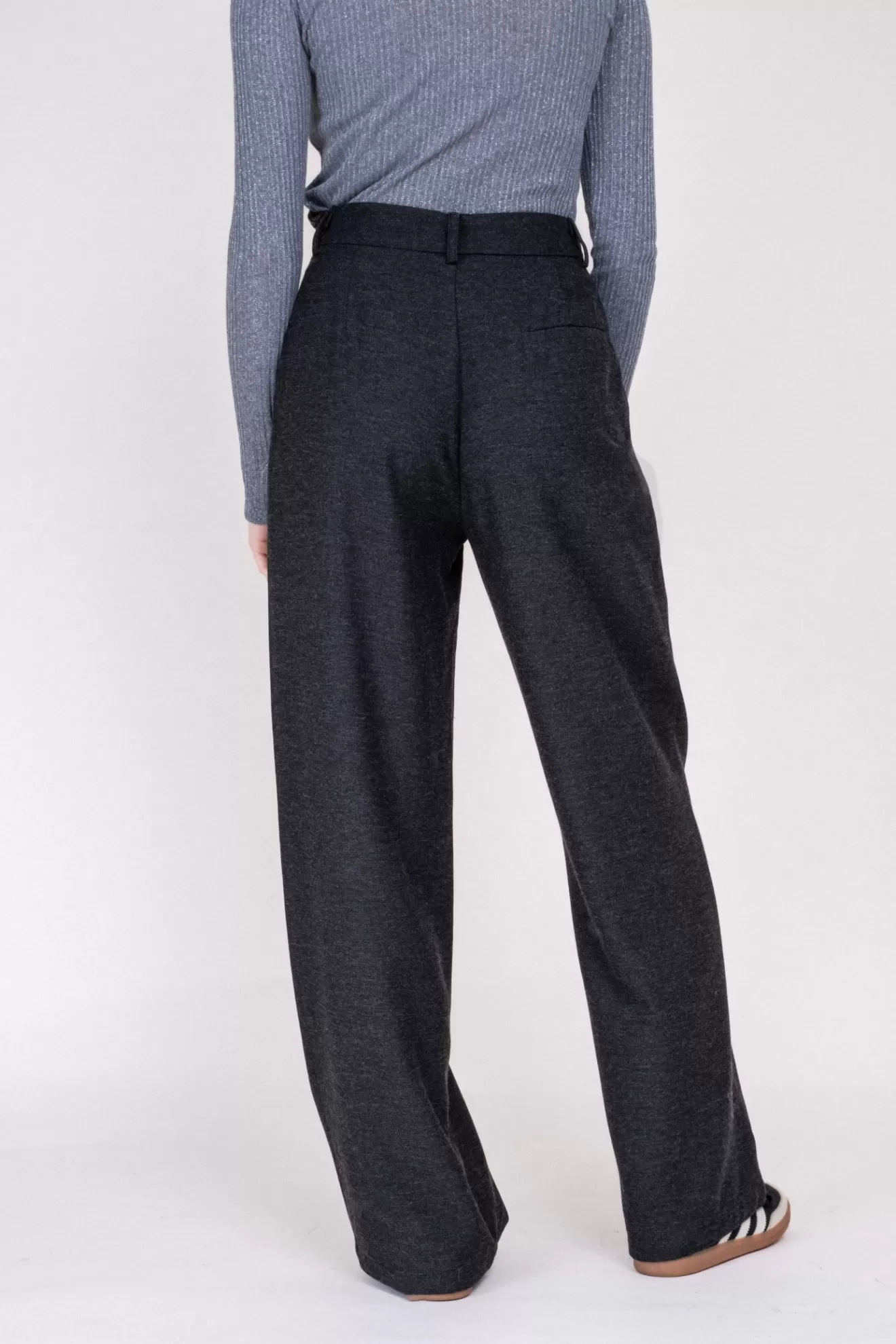 pantalon_liliane_anthracite_6.webp Outlet Orta Pantalon Liliane anthracite anthracite