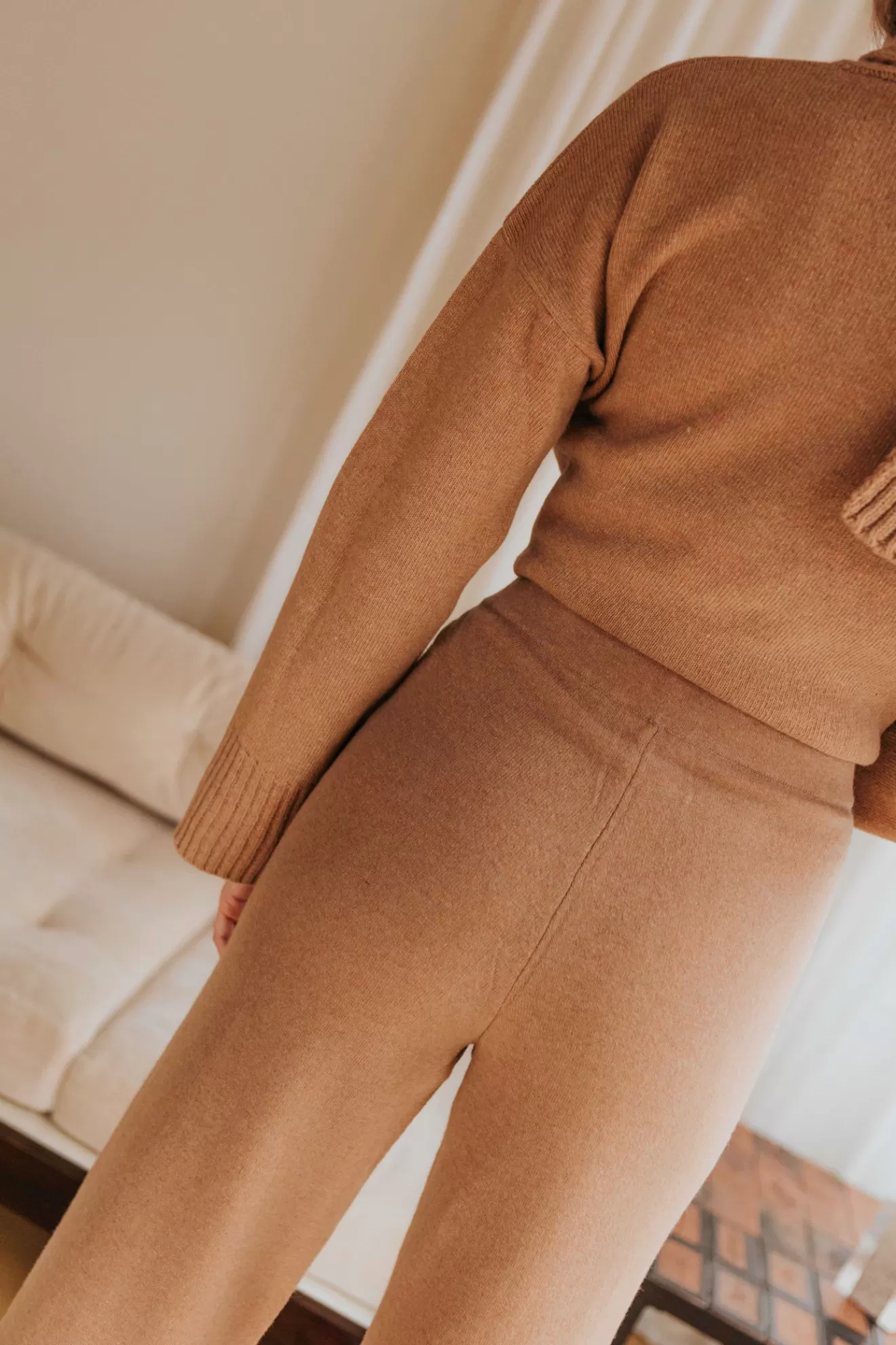 pantalon_tiana_camel_3.webp Flash Sale Orta Pantalon Tiana camel