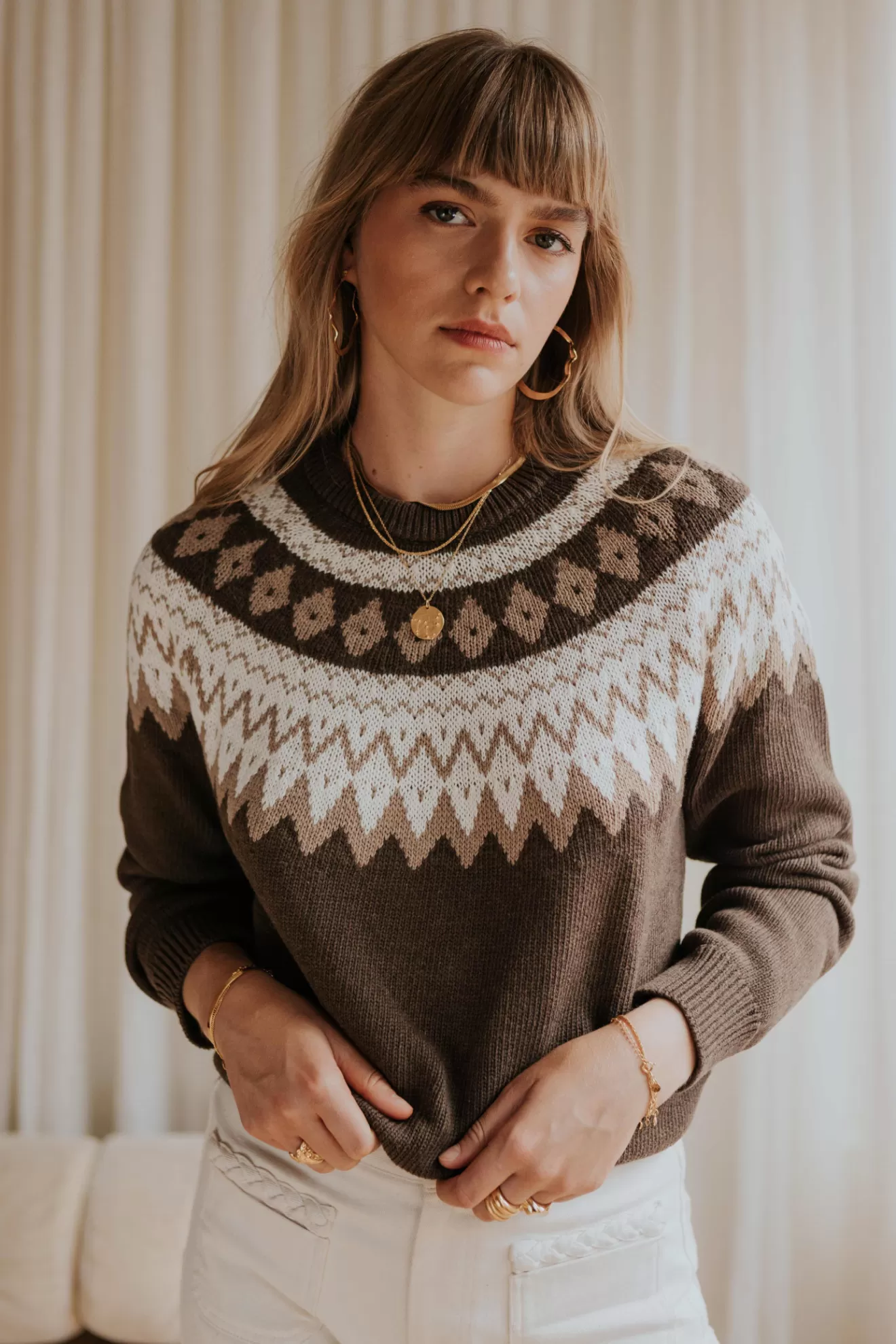 pull_bernard_brun_et_cru_4.webp Cheap Orta Pull Bernard et écru brun