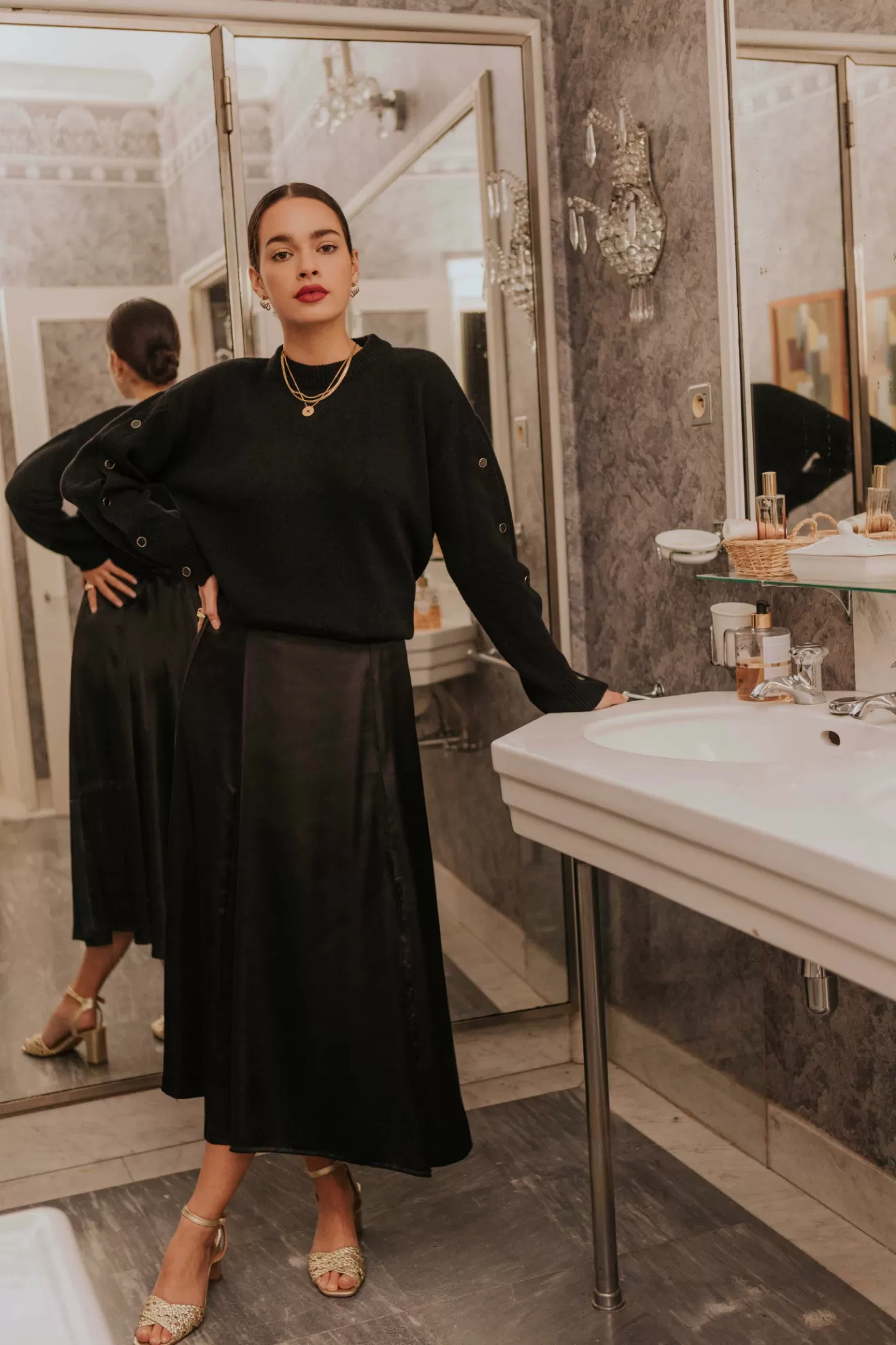 pull_flix_noir__bijoux_3.webp Online Orta Pull Félix noir & bijoux