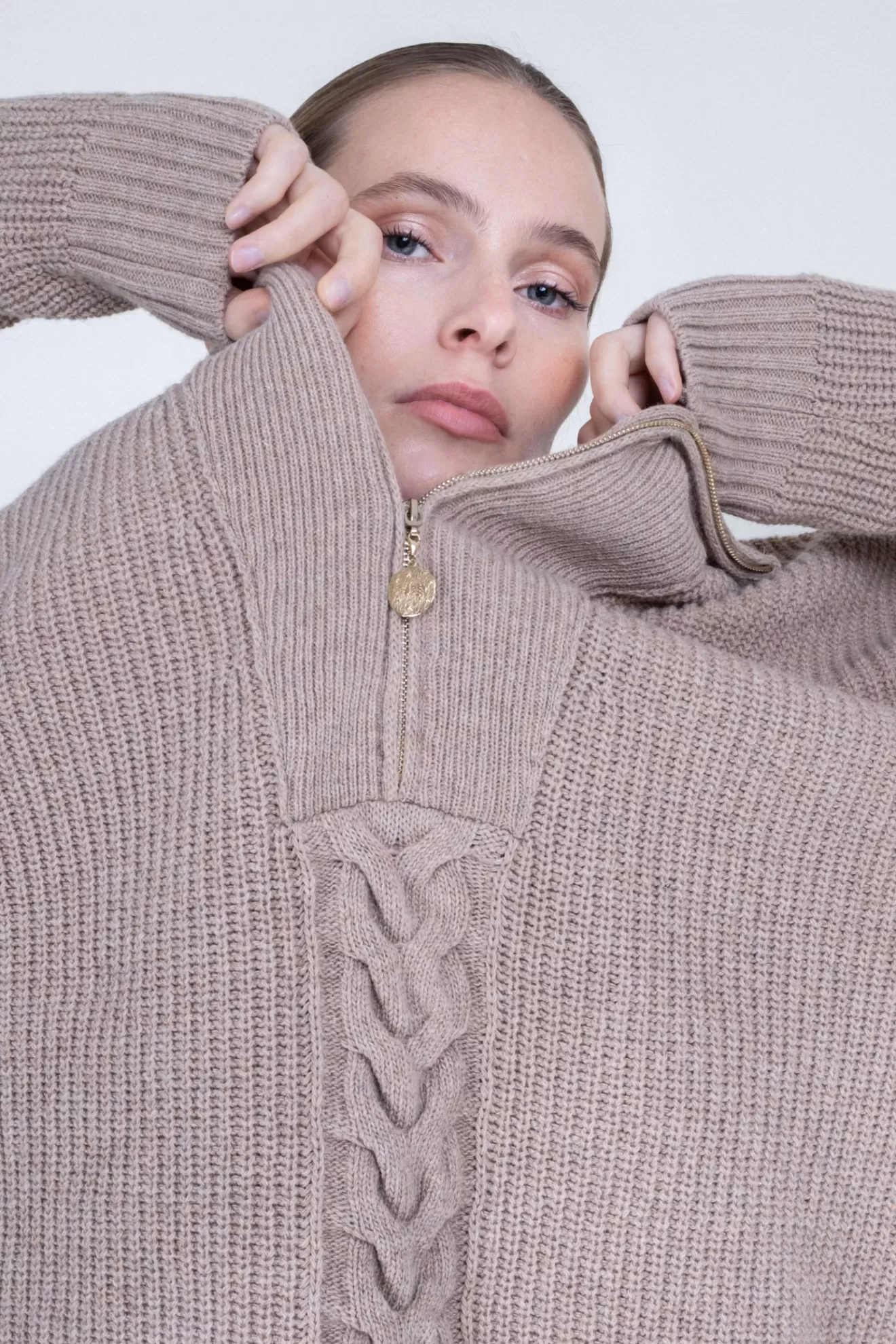 pull_gabin_torsade_beige_2.webp New Orta Pull Gabin torsade beige