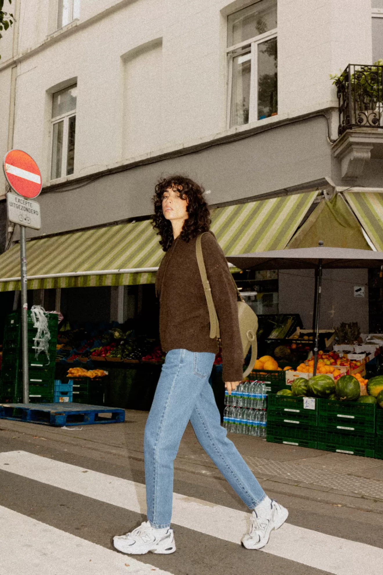 pull_nina_chocolat_4.webp Cheap Orta Pull Nina chocolat