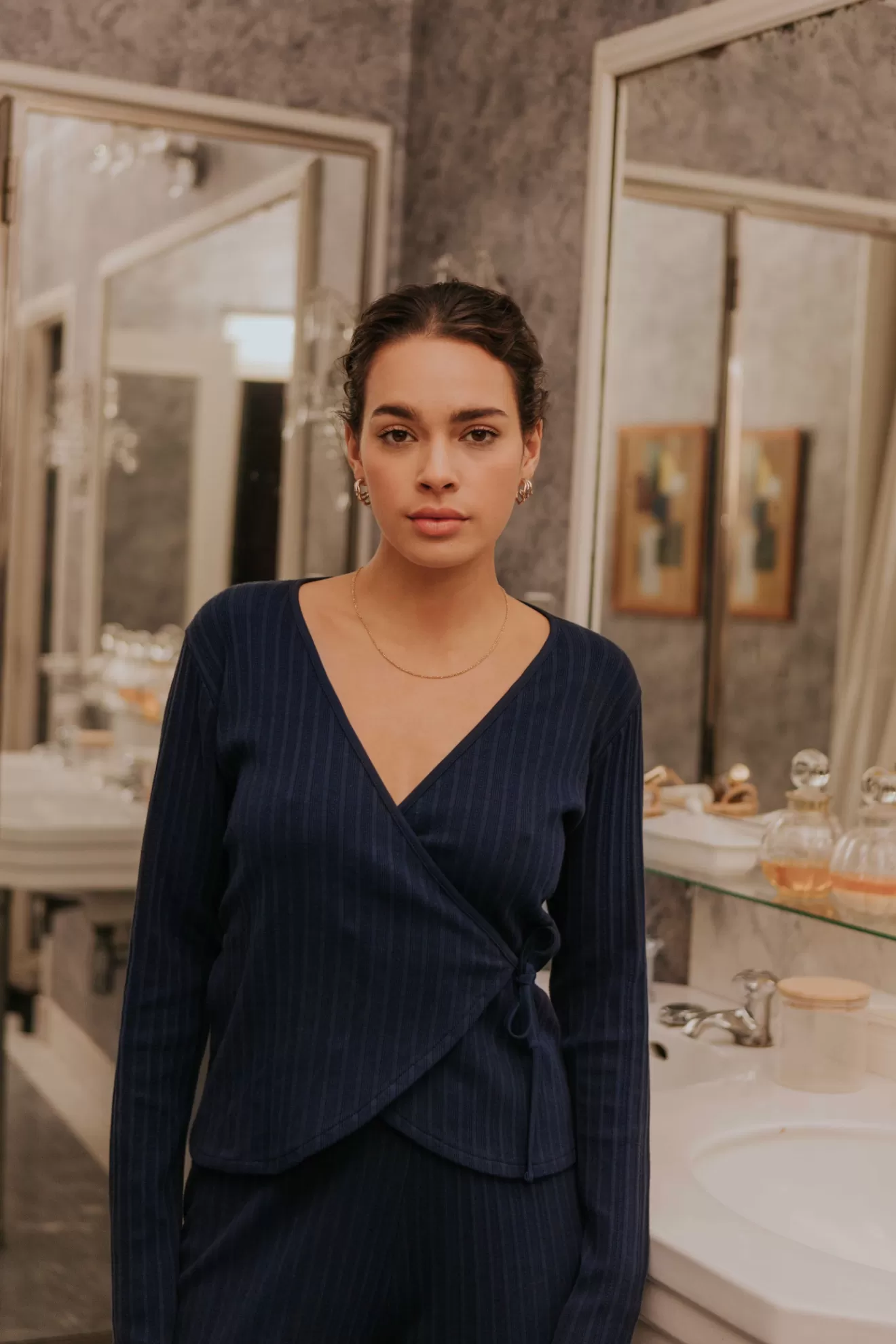 pyjama_billie_ajour_marine_haut_5.webp Flash Sale Orta Pyjama Billie ajouré haut marine