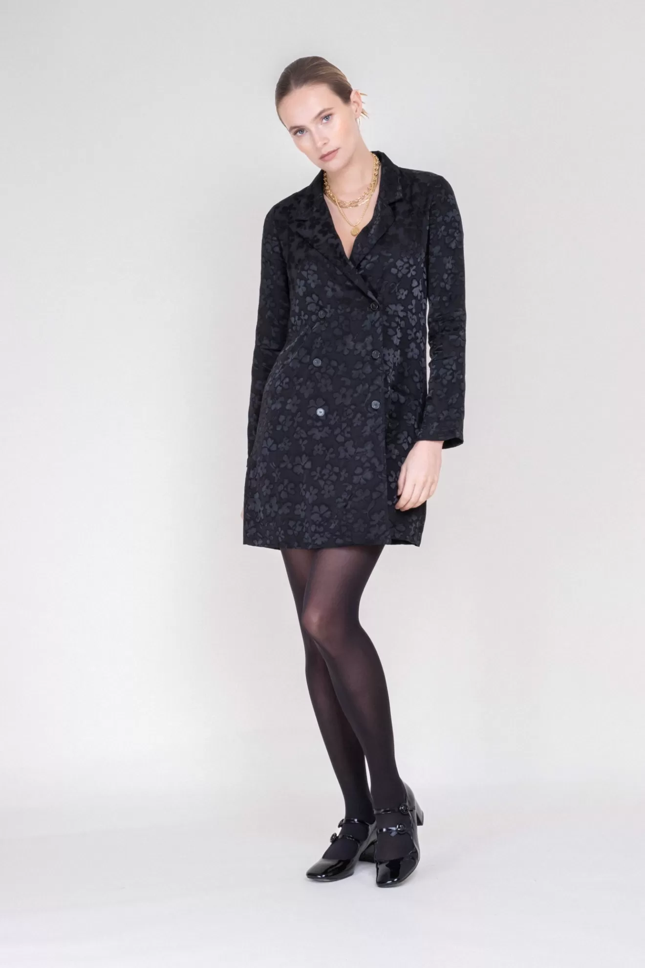 robe_edith_jacquard_noir_2.webp Store Orta Robe Edith jacquard noir