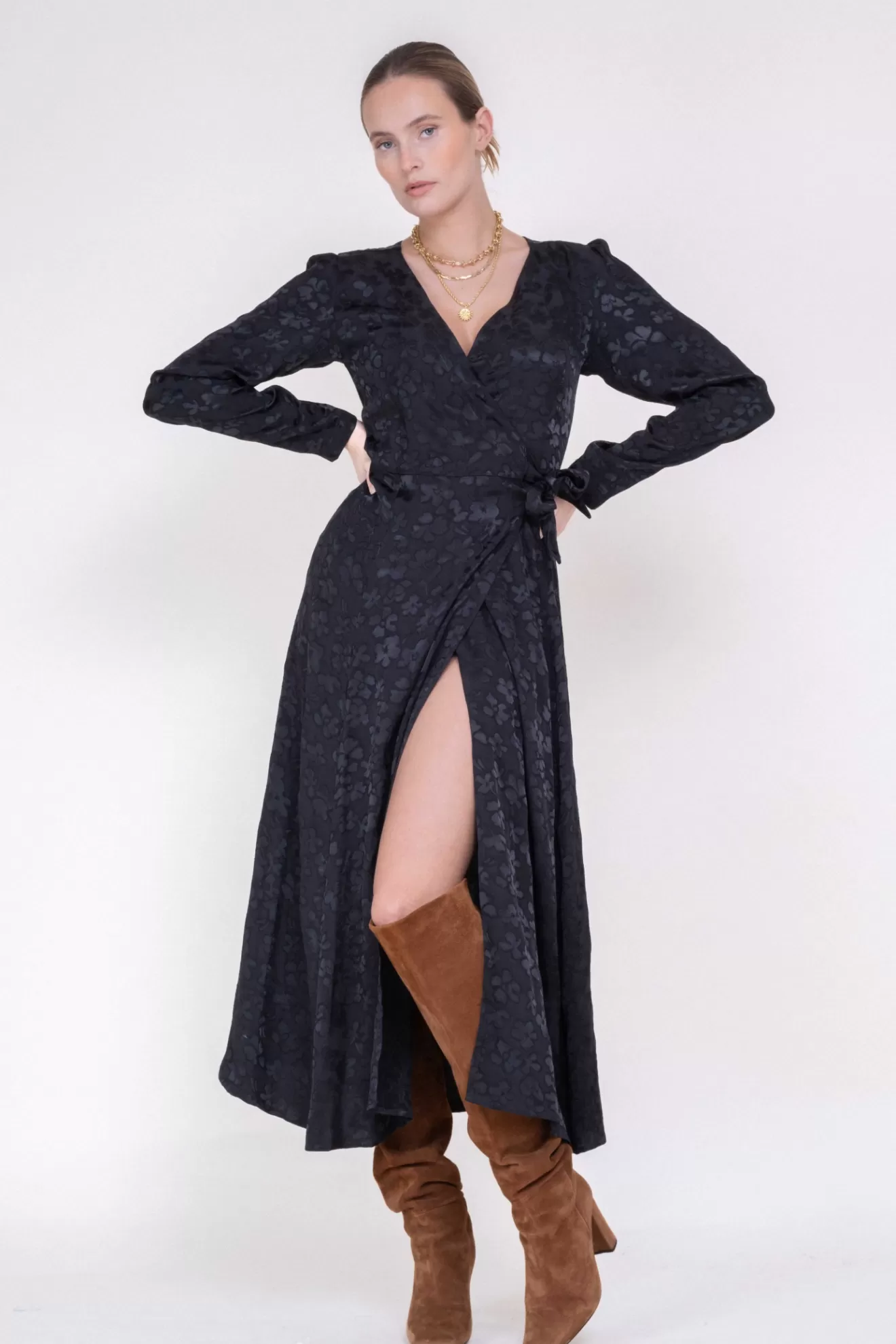 robe_kate_jacquard_noir_6.webp Shop Orta Robe Kate jacquard noir