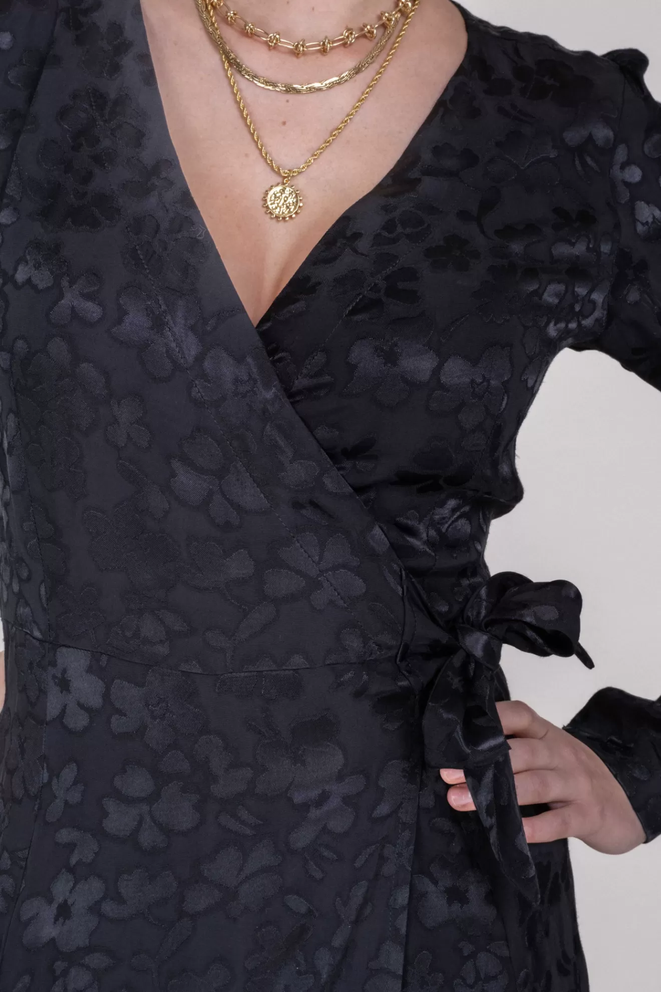 robe_kate_jacquard_noir_9.webp Shop Orta Robe Kate jacquard noir