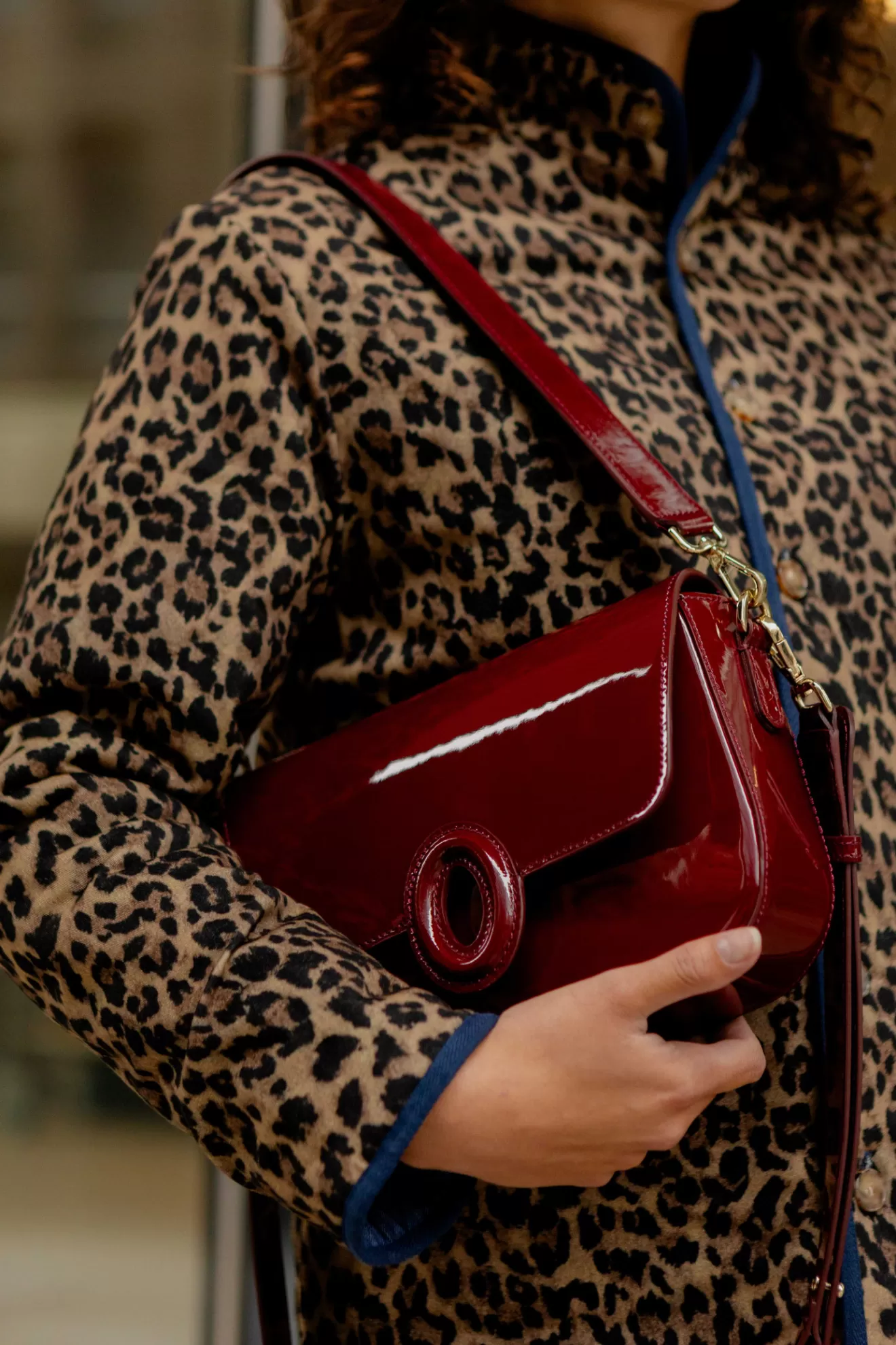 sac_le_bruxelles_vernis_bordeaux_3.webp Outlet Orta Sac Le Bruxelles vernis bordeaux vernisbordeaux