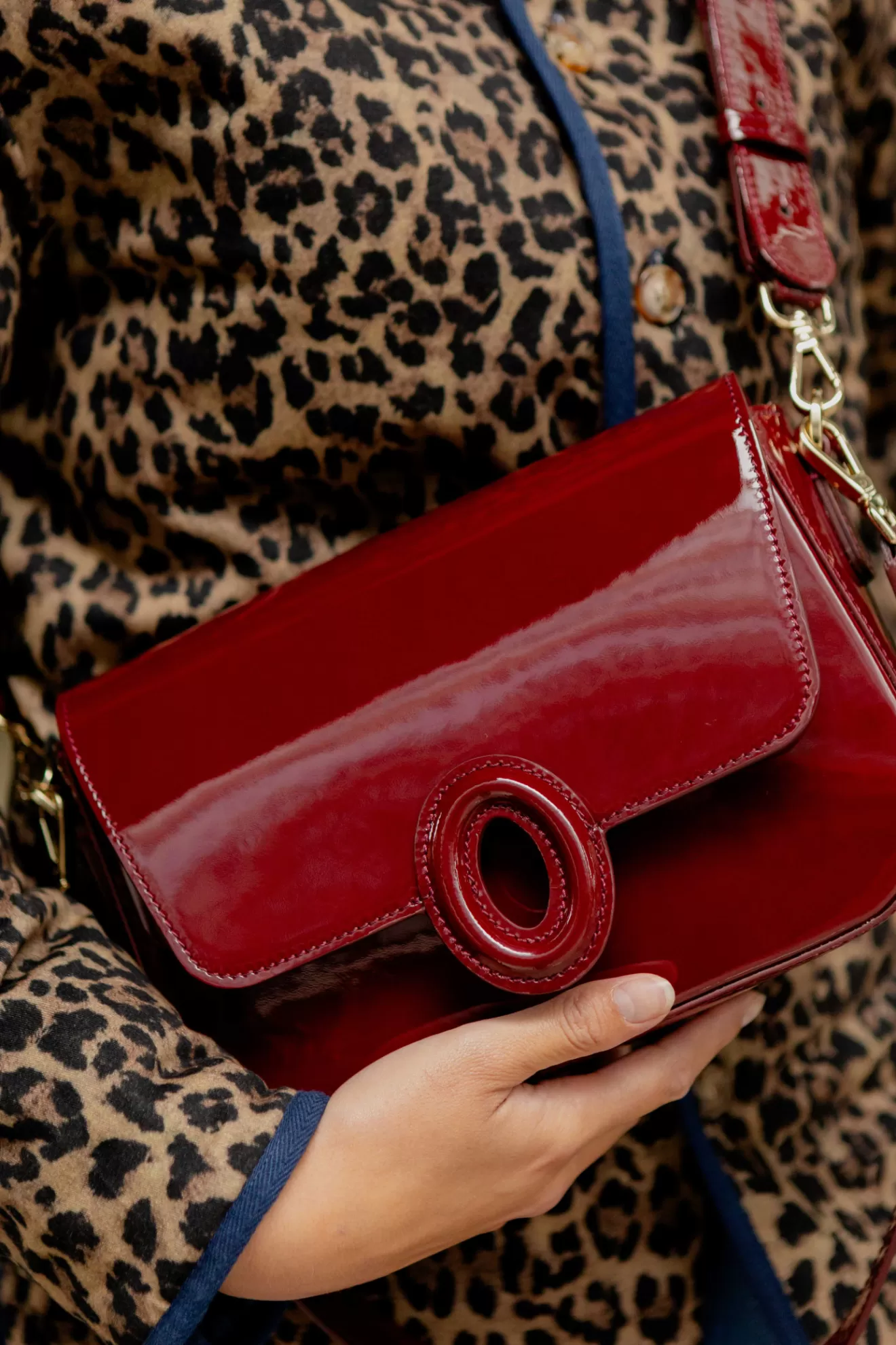 sac_le_bruxelles_vernis_bordeaux_4.webp Outlet Orta Sac Le Bruxelles vernis bordeaux vernisbordeaux