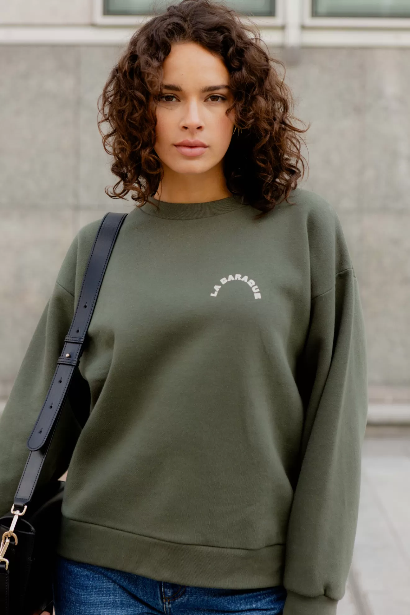 sweat_austin_la_baraque_kaki_3.webp Flash Sale Orta Sweat Austin La Baraque kaki