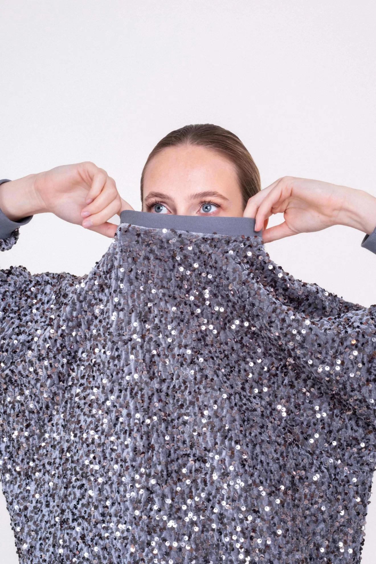 sweat_austin_sequin_gris_4.webp Store Orta Sweat Austin sequin gris