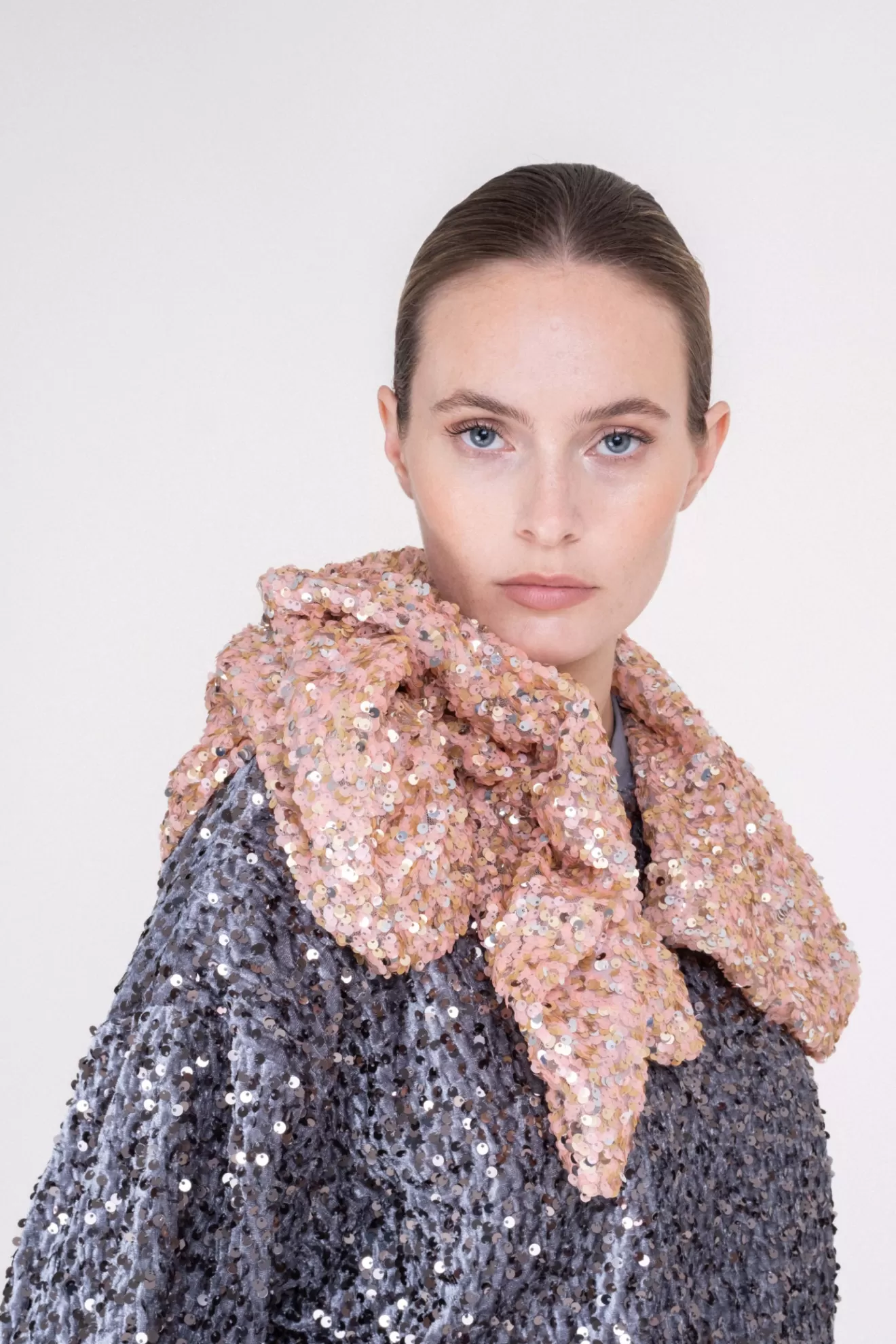 sweat_austin_sequin_gris_6.webp Store Orta Sweat Austin sequin gris